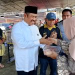 Bentuk Rasa Syukur, DPD Golkar Kab. Bekasi Bagikan Ratusan Kantung Daging Kurban di Hari Raya Idul Adha